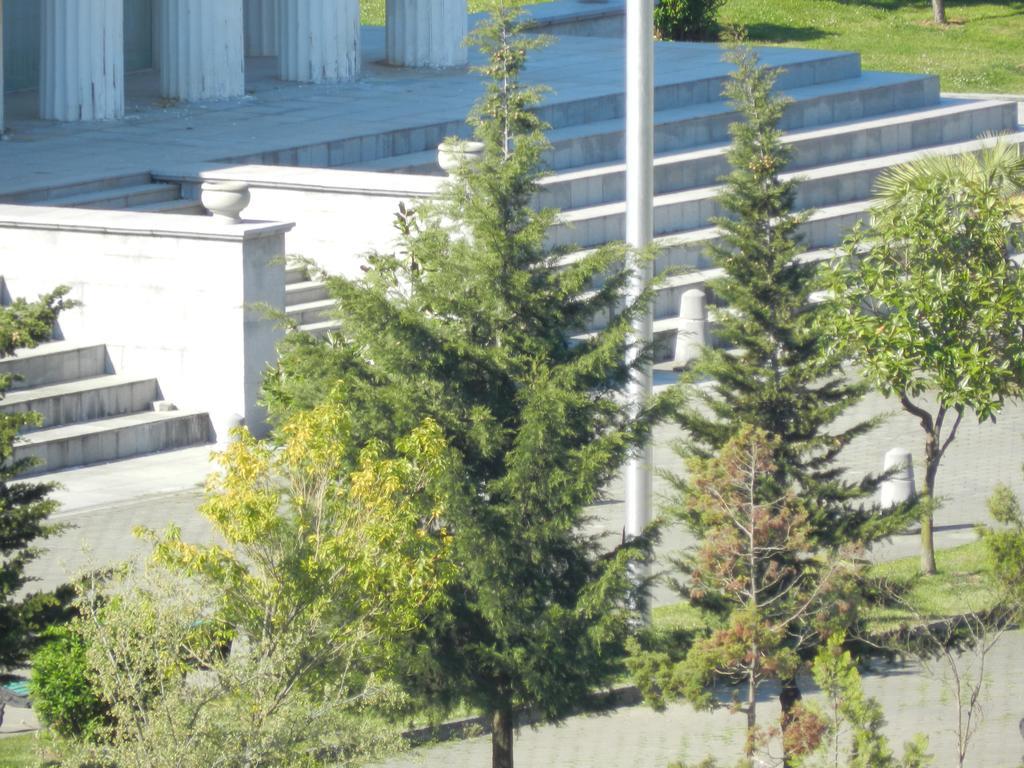 Apart Hotel Orbi Sea Towers Batumi Exterior foto
